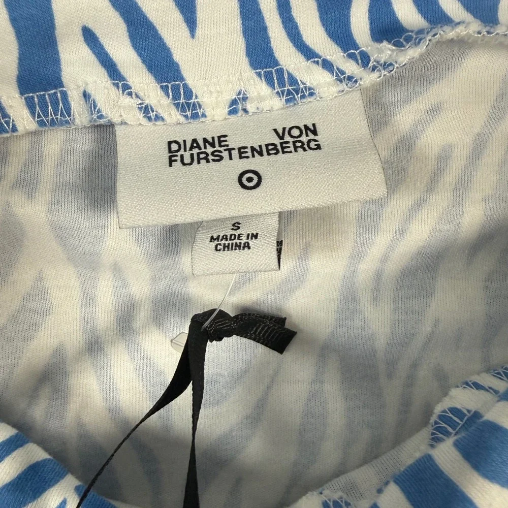 DVF Diane von Furstenberg‎ Target Skirt Top Set Women S Blue Zebra Knit Chic NEW